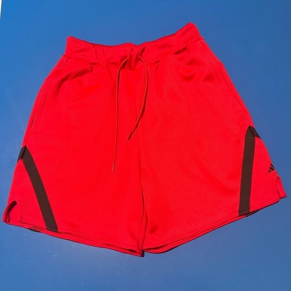 Adidas Men’s Basketball Short. Size S. Pristine Condition.